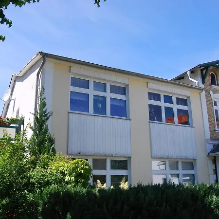 Ferienwohnung Meeresrauschen 아파트 그랄뮈리츠